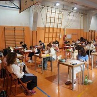 Maturità 2025, 91mila docenti coinvolti. L'analisi: &quot;Compensi insignificanti per i commissari&quot;