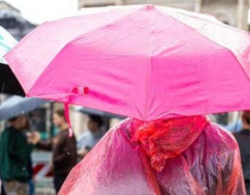 Maltempo, ancora temporali e vento forte sull'Italia: allerta arancione oggi in Lombardia