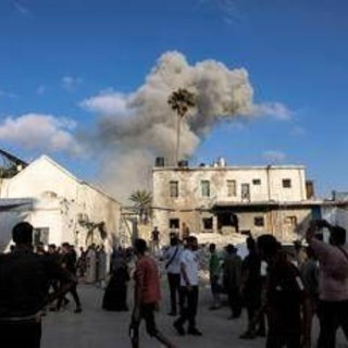 Gaza, &quot;raid Israele su Gaza: 12 morti&quot;. I dubbi di Hamas su nuova tregua