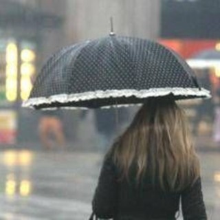 Vento e sabbia dal Sahara, Italia sotto la pioggia: le previsioni meteo Vento e sabbia dal Sahara, Italia sotto la pioggia: le previsioni meteo