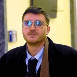 Processo al filosofo Caffo, pena dimezzata a 2 anni in Appello