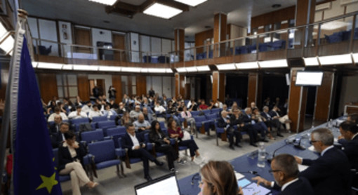 Unioncamere, invecchiano le piccole imprese italiane, 10,7% titolari over 70    Unioncamere, invecchiano le piccole imprese italiane, 10,7% titolari over 70   