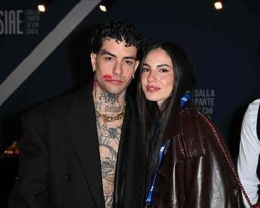 Giulia De Lellis scherza sul parto imminente: "Quanti monitoraggi ancora?" Giulia De Lellis scherza sul parto imminente: "Quanti monitoraggi ancora?"