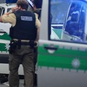 Germania, attacco con coltello alla stazione di Rosenheim: uccisa 31enne britannica Germania, attacco con coltello alla stazione di Rosenheim: uccisa 31enne britannica