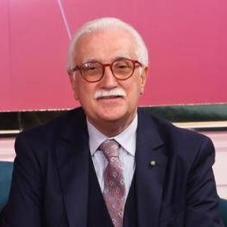 La volta buona, caos in studio: Calabrese contro la dieta paleolitica La volta buona, caos in studio: Calabrese contro la dieta paleolitica