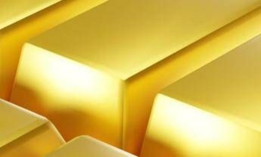 Oro supera i 5mila dollari l'oncia, è la prima volta Oro supera i 5mila dollari l'oncia, è la prima volta