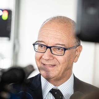 Valditara “Con divieto cellulare a scuola tuteliamo salute giovani”