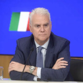 Zangrillo “Contro poliziotto è stato tentato omicidio, è deriva terroristica” Zangrillo “Contro poliziotto è stato tentato omicidio, è deriva terroristica”