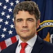 Iran, Joe Kent nel mirino dell'Fbi: indagine su diffusione informazioni riservate