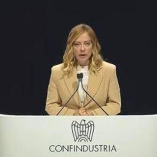Meloni agli industriali: &quot;Governo c'è e non indietreggia, si vince e si perde tutti insieme&quot; - Video
