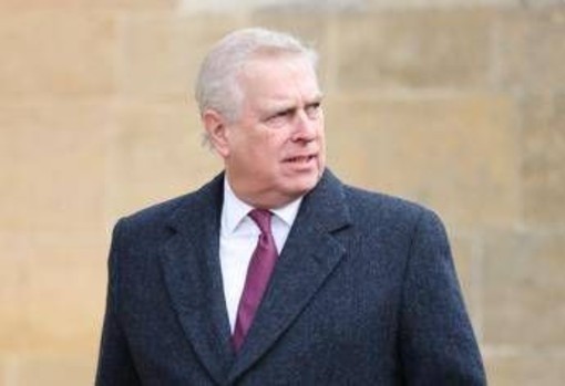 Tutti contro i duchi di York, ora anche William rimprovera lo zio Andrea