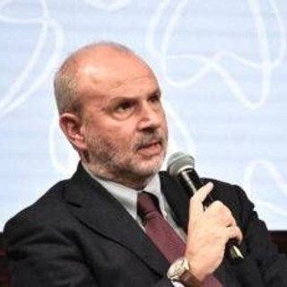 Vaccini, Schillaci revoca Nitag dopo polemica per nomina due membri sostenuti dai No Vax
