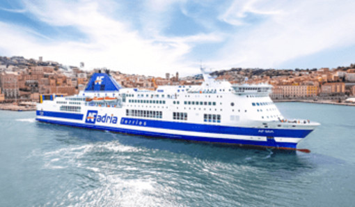 Torna la Nave della salute, visite gratis e prevenzione tra Italia e Albania