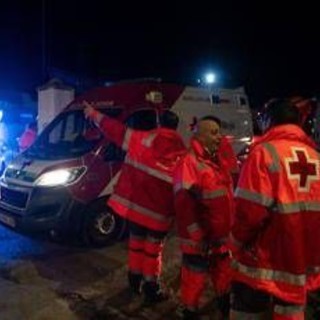 Scontro tra due treni ad alta velocità in Spagna, almeno 24 i morti Scontro tra due treni ad alta velocità in Spagna, almeno 24 i morti