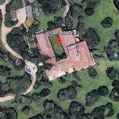 Villa Certosa, casa di Berlusconi venduta alla famiglia reale Al Thani Villa Certosa, casa di Berlusconi venduta alla famiglia reale Al Thani