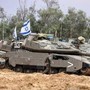 Gaza, Israele prepara nuova offensiva: &quot;Attacco su vasta scala, via la popolazione&quot;