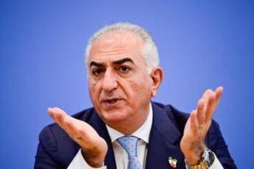 Iran, Reza Pahlavi: "Media europei più interessati a criticare Usa e Israele che al massacro dei manifestanti"