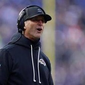 Trump dà consigli alla NFL: "Ingaggiate subito coach Harbaugh"