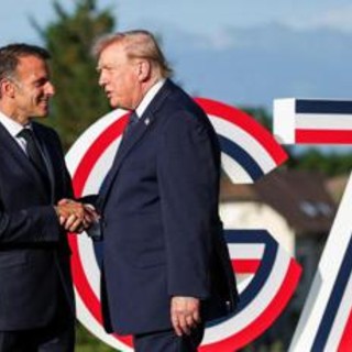 G7, dossier Iran domina il summit. Trump vede Macron: "Venerdì riapre Hormuz"