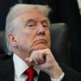 Caso Epstein, Trump si difende: "Non ne so niente, con lui pessimi rapporti" Caso Epstein, Trump si difende: "Non ne so niente, con lui pessimi rapporti"