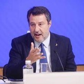 Sicurezza stradale, Salvini: "Con il nuovo Codice della strada più di 100 vite salvate nel 2025"