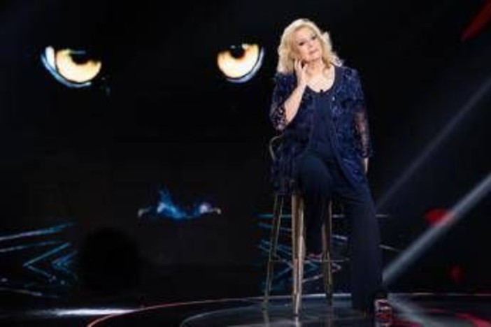 Belve, Iva Zanicchi ospite seconda puntata tra Mina e i guai col fisco Belve, Iva Zanicchi ospite seconda puntata tra Mina e i guai col fisco