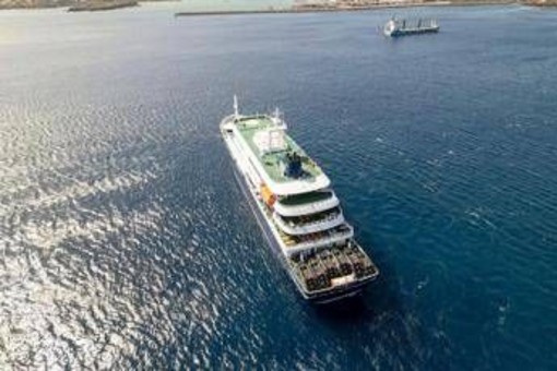 Tre morti sulla nave da crociera, Bassetti: "Infezione da hantavirus all'inizio sembra influenza"