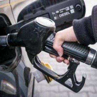Bollo auto, quanto si risparmia con l'abolizione? L'analisi Bollo auto, quanto si risparmia con l'abolizione? L'analisi