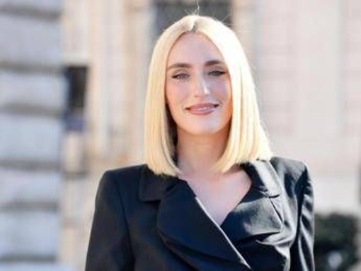 Sanremo 2026, Mara Sattei chi è: gli esordi, il fratello Thasup e la proposta di matrimonio Sanremo 2026, Mara Sattei chi è: gli esordi, il fratello Thasup e la proposta di matrimonio