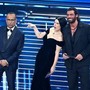 Sanremo 2026, ascolti in calo: 9,6 milioni di spettatori e 58% di share per prima serata