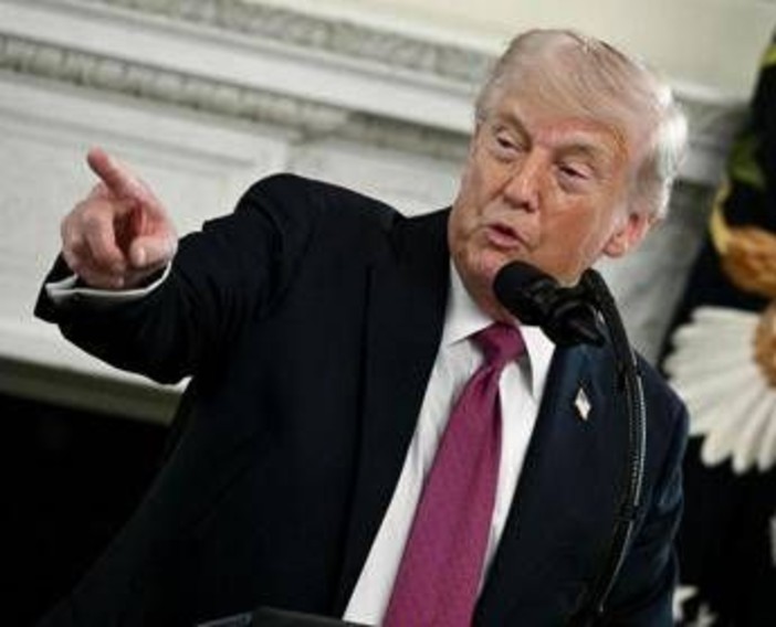Trump boccia la risposta dell'Iran al piano Usa: "Totalmente inaccettabile" Trump boccia la risposta dell'Iran al piano Usa: "Totalmente inaccettabile"