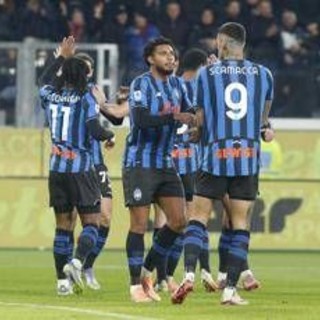 Atalanta-Fiorentina 2-0, Kossounou e Lookman mandano a fondo i viola Atalanta-Fiorentina 2-0, Kossounou e Lookman mandano a fondo i viola