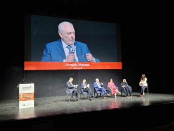 Imprese: Forum Bioplastiche, criticità e opportunità per il comparto Imprese: Forum Bioplastiche, criticità e opportunità per il comparto