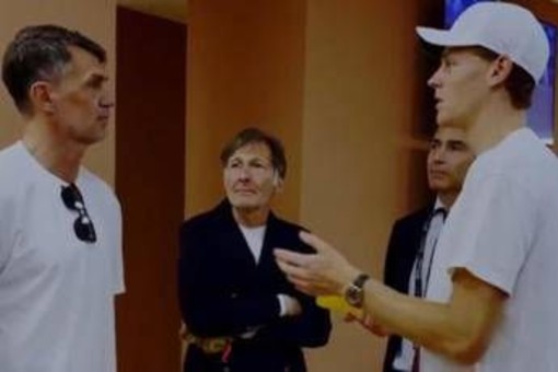 Sinner incontra Maldini agli Internazionali: "Chi vince la Champions?"