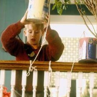 Mamma ho perso l'aereo torna al cinema, dopo 35 anni il film cult di Natale di nuovo in sala Mamma ho perso l'aereo torna al cinema, dopo 35 anni il film cult di Natale di nuovo in sala