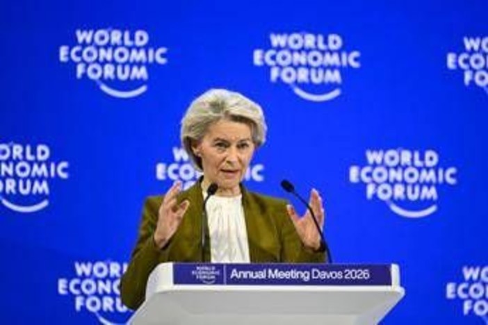 Von der Leyen a Davos: "Costruire indipendenza Europa, vecchio ordine non tornerà"