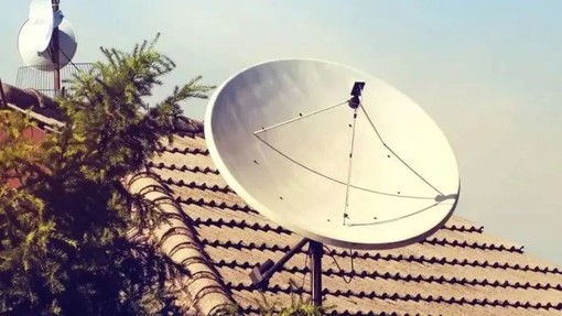 La tv satellitare supera i 400 canali disponibili La tv satellitare supera i 400 canali disponibili
