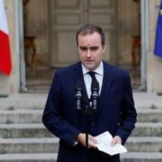 Francia, Lecornu: "Sempre più lontana possibilità scioglimento dell'Assemblea" Francia, Lecornu: "Sempre più lontana possibilità scioglimento dell'Assemblea"