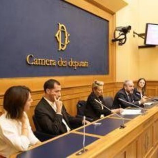 Imprese, Vacarini (Unipol): "Diventino media company per dialogare con nuove generazioni" Imprese, Vacarini (Unipol): "Diventino media company per dialogare con nuove generazioni"