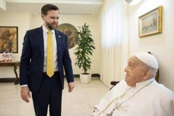 Papa Francesco, Vance: &quot;Un grande Pastore, ho potuto dirgli che prego per lui&quot;
