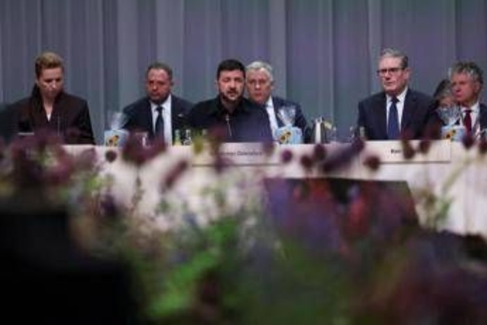 Russia: &quot;Risposta appropriata se Tomahawk a Ucraina&quot;. Zelensky: &quot;Mosca può violare spazio aereo ovunque in Europa&quot;