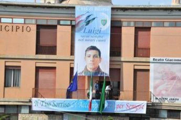 Afghanistan, padre caporalmaggiore morto: "Indignati per frasi Trump, uno sproloquio" Afghanistan, padre caporalmaggiore morto: "Indignati per frasi Trump, uno sproloquio"