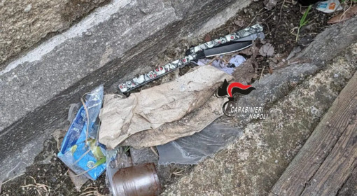 14enne ferito a scuola con un coltello, due minori denunciati a Napoli