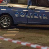 Roma, accoltella e uccide vicino durante una lite: fermato 18enne Roma, accoltella e uccide vicino durante una lite: fermato 18enne