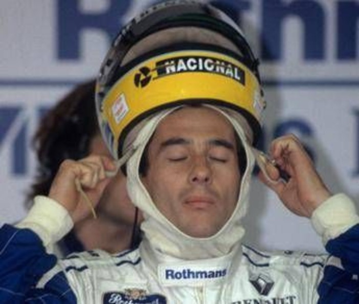 Ayrton Senna, dopo 32 anni spunta un nuovo frammento della sua Williams
