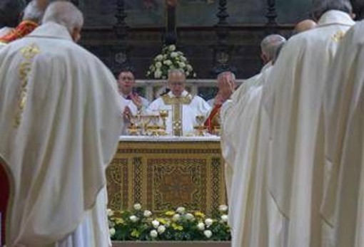 Papa Leone XIV, prima omelia: &quot;Chi crede deriso, a fede si preferisce denaro e successo&quot; - Video
