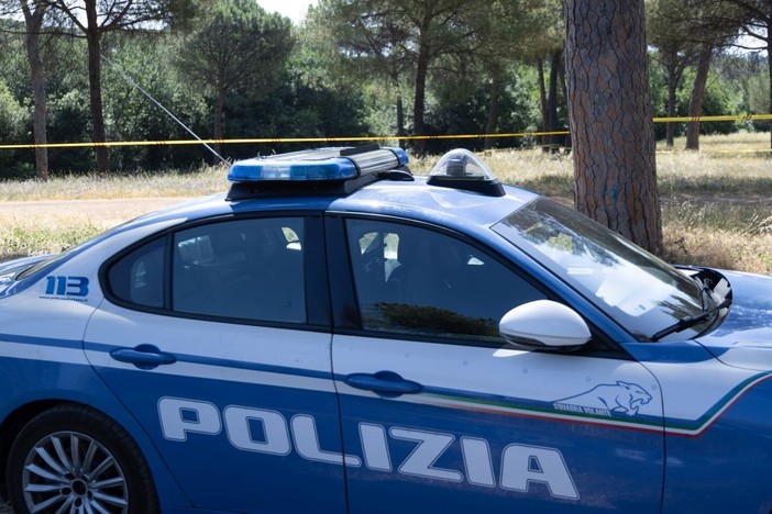 Attentato dinamitardo a esercizio commerciale, blitz Polizia di Stato a Ostia Attentato dinamitardo a esercizio commerciale, blitz Polizia di Stato a Ostia