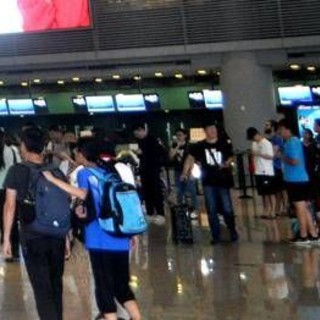 Taiwan, media: "Attacco con coltello e fumogeni in metro Taipei, due morti e 5 feriti"