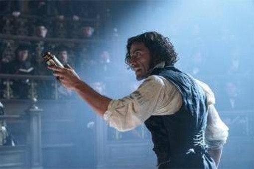 Mostra Venezia, oggi è il giorno di 'Frankenstein' di del Toro e 'Sotto le nuovole' di Rosi