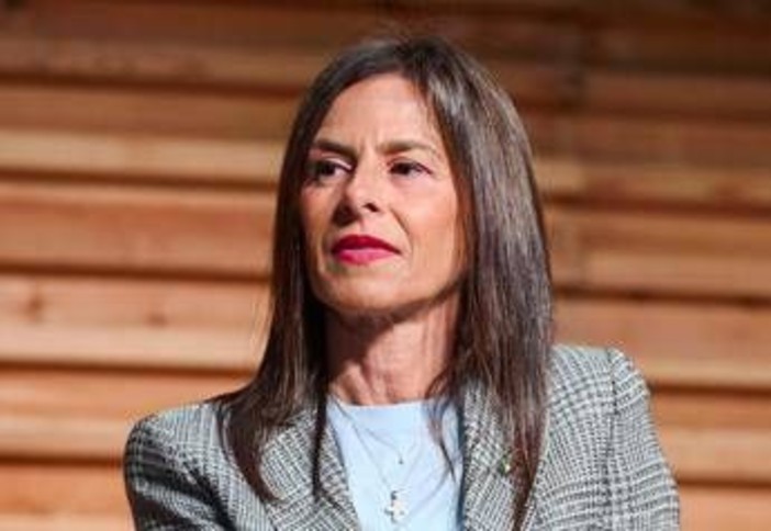 Terna, società: "Di Foggia disponibile ad accordo con rinuncia dell'indennità"